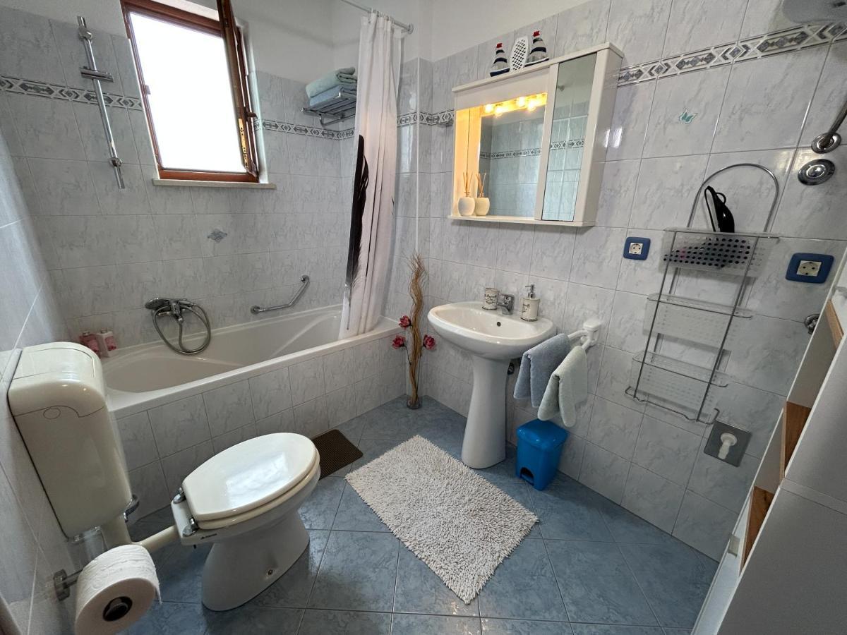 רוביני Room Adry מראה חיצוני תמונה