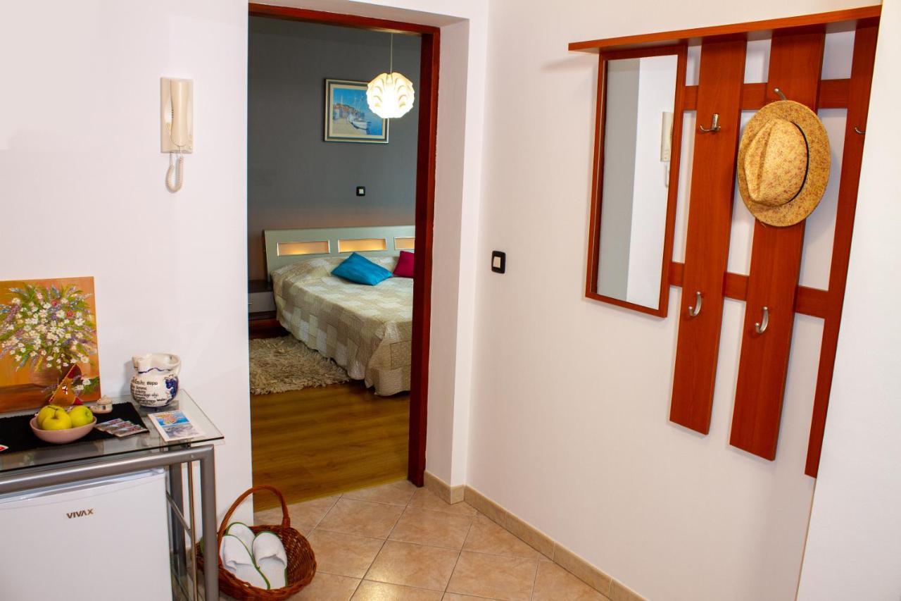 רוביני Room Adry מראה חיצוני תמונה